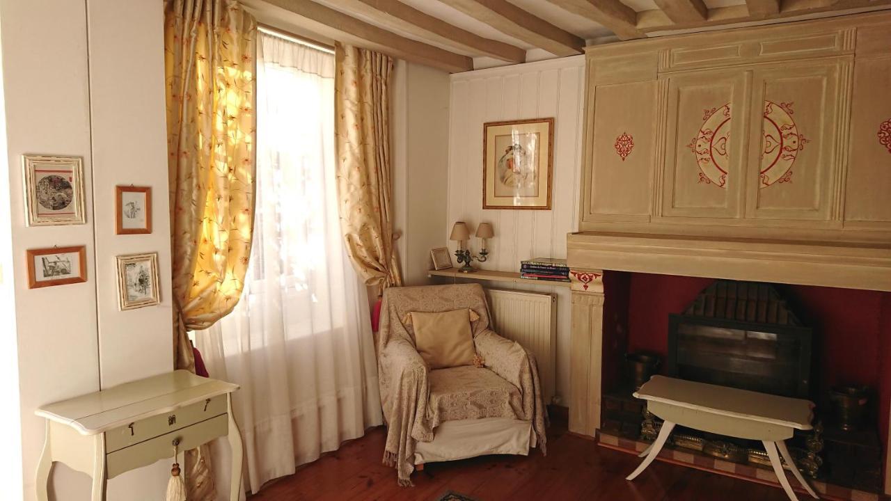 Apartament A L'Ombre Du Tilleul Giverny Zewnętrze zdjęcie
