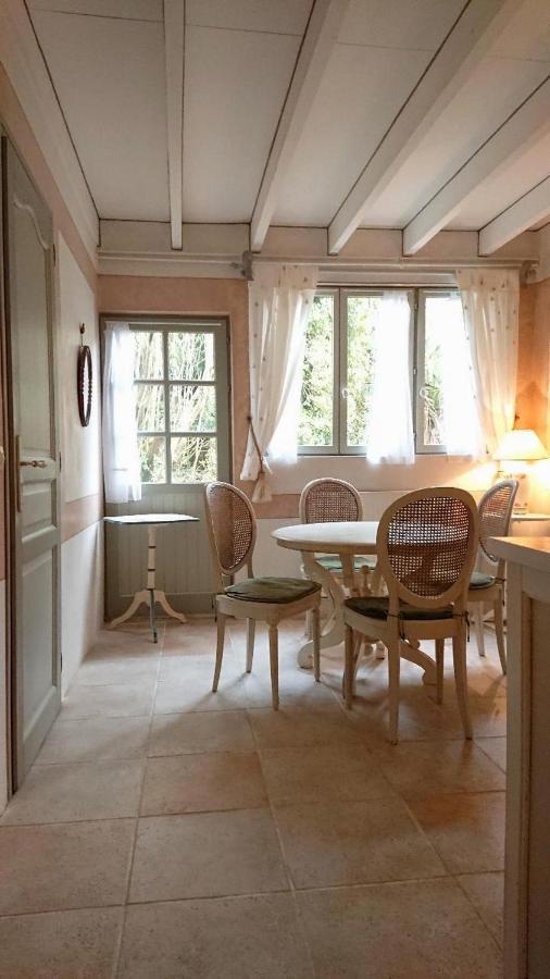 Apartament A L'Ombre Du Tilleul Giverny Zewnętrze zdjęcie